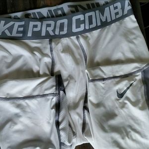 Mens Nike Pro Combat Hypercool Tights XL